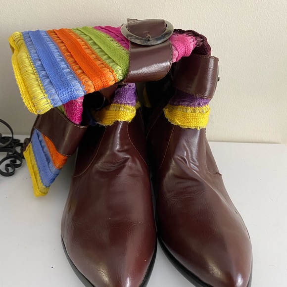 Firenze Style in Italy  boots brown with multi color fabric lace Adornment Sz 40 - Picture 4 of 9